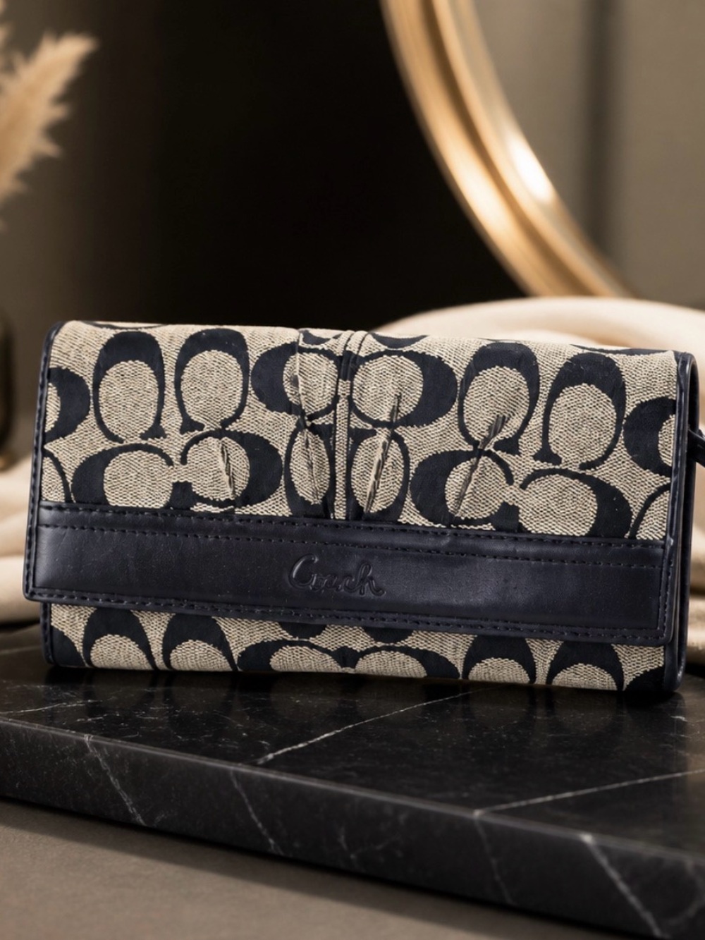 Classic Coach Black and Tan Signature Wallet
